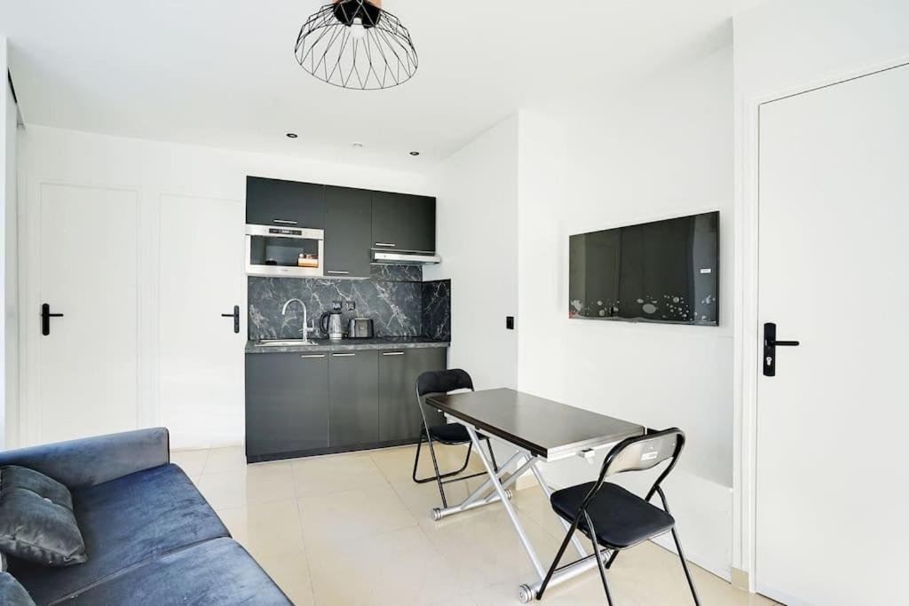 Magnifique 3 Pieces Paris 18Eme Apartman Kültér fotó